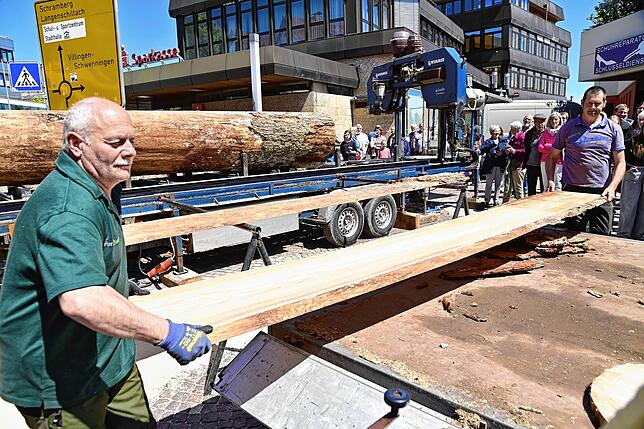Bild 17: Tausende feiern St. Georgens neue Stadtmitte