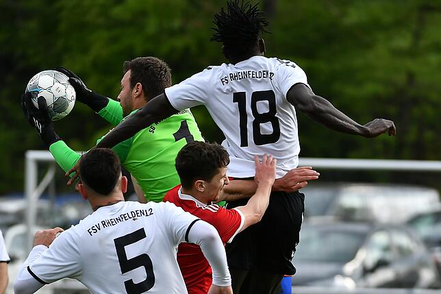 Bild 14: FSV Rheinfelden unterliegt mit 1:3 bei der SG Nordweil/Wagenstadt &ndash; und wir haben Bilder!