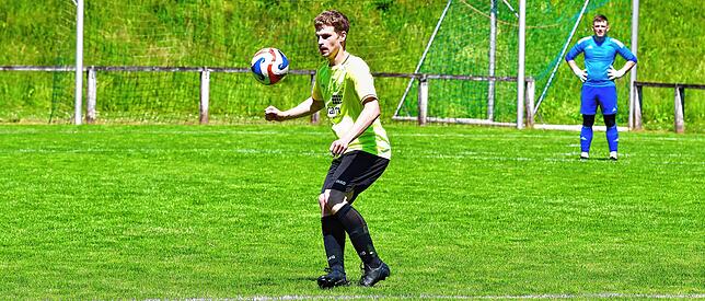 Bild 39: SV Eschbach siegt 3:0 bei Spitzenreiter SG FC Wehr/Brennet II – und wir haben Fotos!