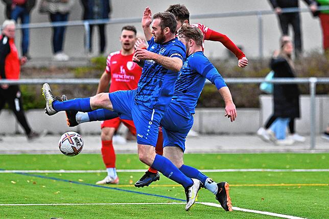Bild 8: FC Schlüchttal unterliegt mit 1:2 beim TuS Efringen-Kirchen &ndash; und wir haben Bilder!