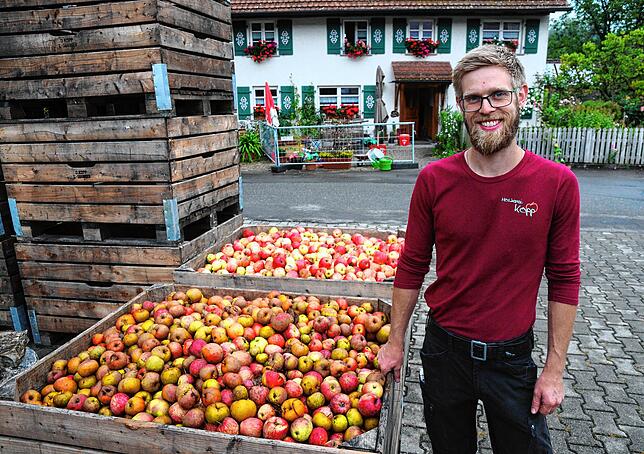 Saftware: Philipp Kopp mostet in Obersiggingen den Ertrag der Streuobstwiesen im Deggenhausertal.