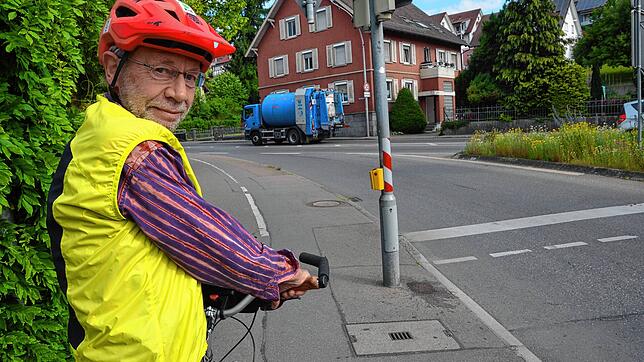 Albin Ströbel hofft auf eine für Fahrradfaher sinnvolle Lösung an der Bundesstraße, die den Weg in die Innenstadt zum Hindernislauf macht.
