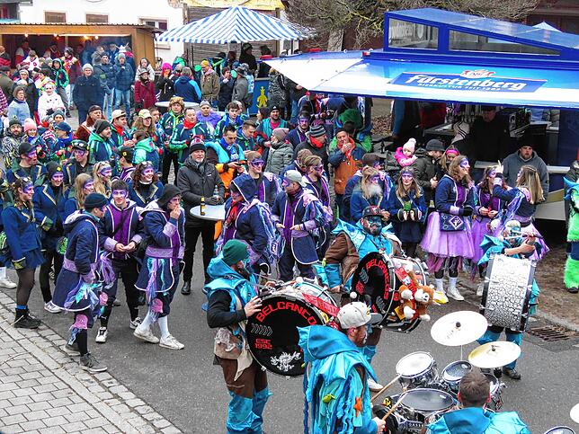 Bild 16: Guggentreffen in Leipferdingen