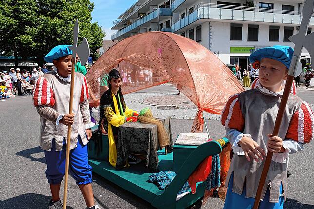 Bild 8: Hier sind die schönsten Bilder vom Seehasen-Jubiläumsfestzug