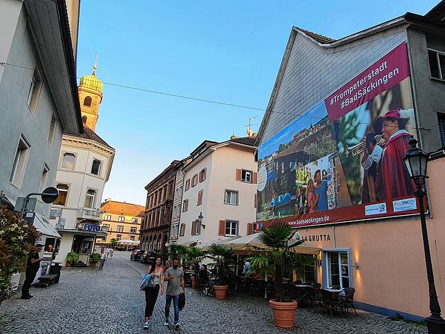 Werbung gibt es schon für die Trompeterstadt, doch aktuell wird eine neue Stadtmarketing-Kampagne entwickelt, in der auch Schweizer für ...