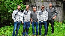 Sie kennen sich von Kindesbeinen an und organisieren Projekte für wohltätige Zwecke, die Gruppe Spaltar (von links): Markus Schwarz, ...