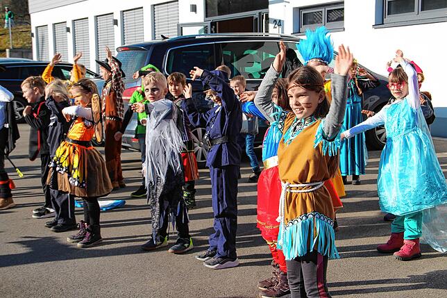 Bild 20: Bilder der Schulbefreiung in Wellendingen