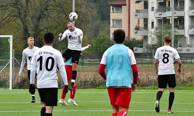 Bild 14: SV Herten siegt mit 10:0 beim FC Tiengen 08 &ndash; und wir haben Bilder!