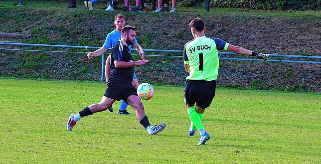 Bild 33: SV 08 Laufenburg II gewinnt Hotzenwald-Cup gegen Gastgeber SV Buch – und wir haben Fotos!
