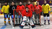 Frischer Wind auf dem Hotzenwald: Spielertrainer Tomasz Zourek (links) vom EHC Herrischried freut sich über zehn neue Spieler. Den Kader ...
