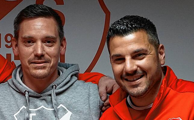 Neue Trainer: Frank Malzacher (links) und Guido Perrone trainieren ab der kommenden Runde die zweite Mannschaft des TuS Binzen.