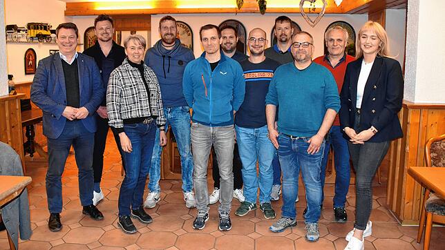 Für die Unabhängige Bürgerliste treten (von links) an: Matthias Schaubel, Marcel Kähler, Karina Stengelin, Michael Roth, Hubertus ...