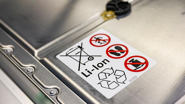 Der Rohstoff Lithium für Batterien soll künftig auch aus Rheinland-Pfalz kommen. (Symbolbild)