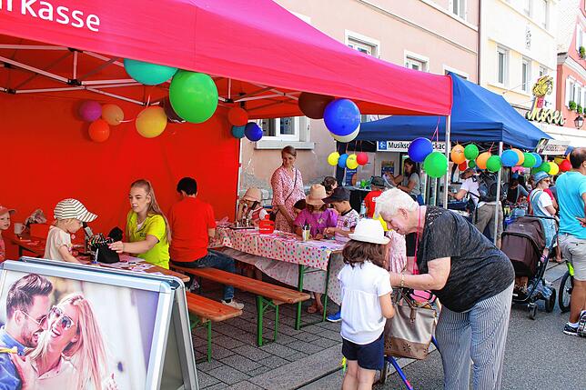 Bild 12: Schweizer Feiertag 2022: Bilder vom Straßenfest Teil 1