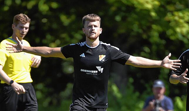 Will wieder jubeln: Nach Ferien und Gelb/Rot-Sperre ist Emanuel Esser beim Spiel gegen die U23 des Freiburger FC wieder im Einsatz und ...