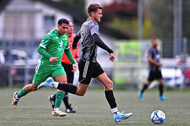 Bild 28: SV Herten setzt sich mit 4:1 gegen FC Hochrhein durch – und wir haben Bilder!