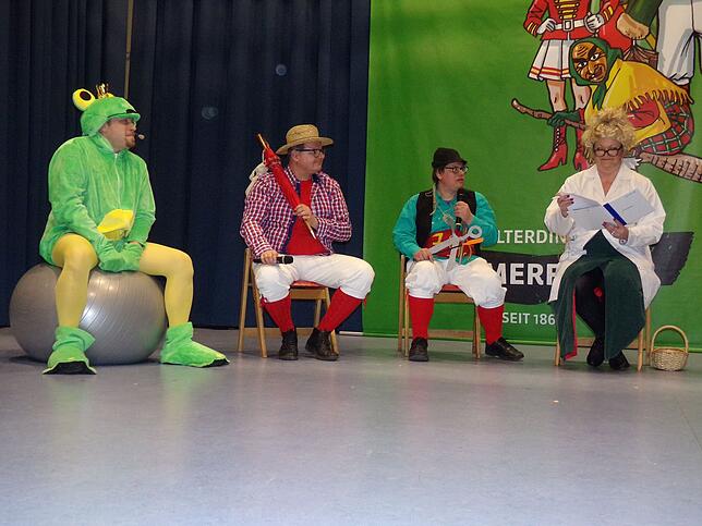 Bild 1: Bilder vom bunten Abend des Wolterdinger Narrenvereins Immerfroh