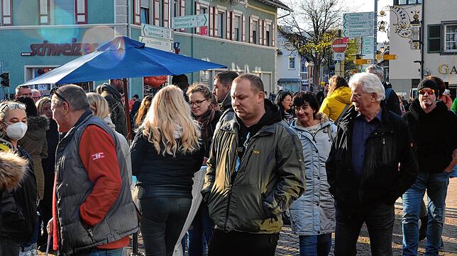 Der jüngste verkaufsoffene Sonntag am 7. November, dem Elisabethenmarktwochenende, war ein voller Erfolg. Zahlreiche Menschen nutzten ...
