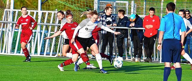 Bild 21: FC Hochrhein sichert ein 2:2 gegen ESV/PSV Freiburg &ndash; und wir haben Bilder!