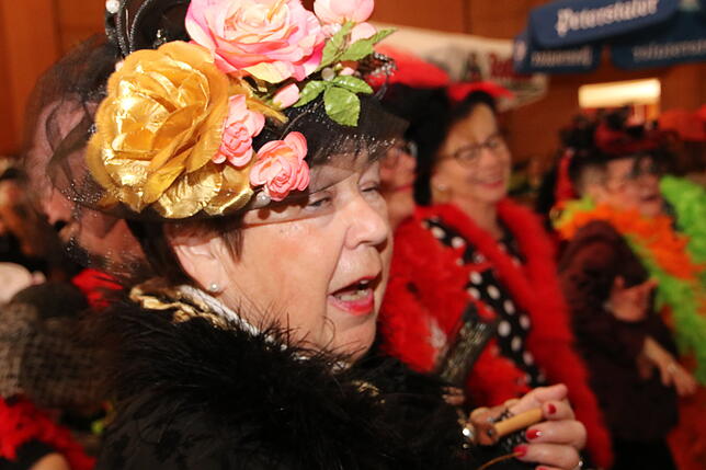 Bild 10: Bilder von der Wiiberfasnacht in Bad Säckingen