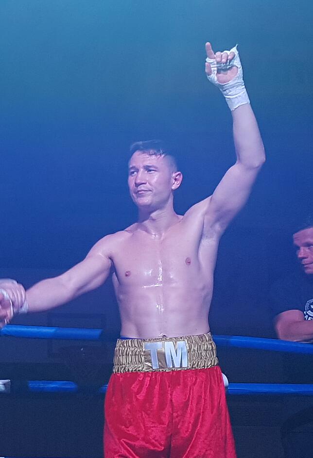 Mittlerweile als Box-Profi unterwegs: Anatoli Muratov wurde als "Häfler in der großen Welt des Sports" geehrt.