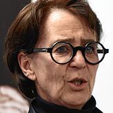 Wirtschaftsförderin und Singen aktiv-Geschäftsführerin Claudia Kessler-Franzen bei ihrem Grußwort.