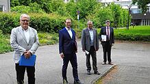 Große Zuversicht: Campusmanager Peter Mast, Projektleiter Ludwig Schöner, Bürgermeister Alexander Guhl und Landrat Martin Kistler auf ...