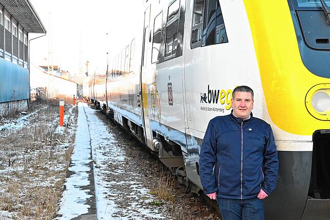 Diesen Zug der Baureihe 612 auf einem Abstellgleis am Villinger Bahnhof ist Storz bis 2022 auf der Strecke Villingen-Ulm gefahren.