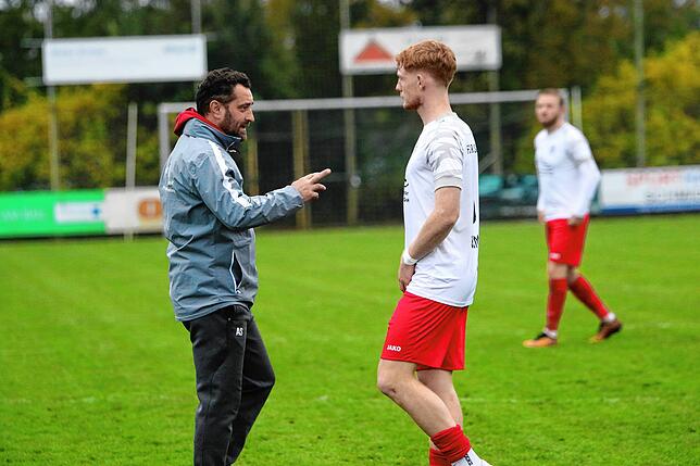 Bild 12: Salem dreht das Derby in Überlingen! Unsere große Bildergalerie zum Landesliga-Duell