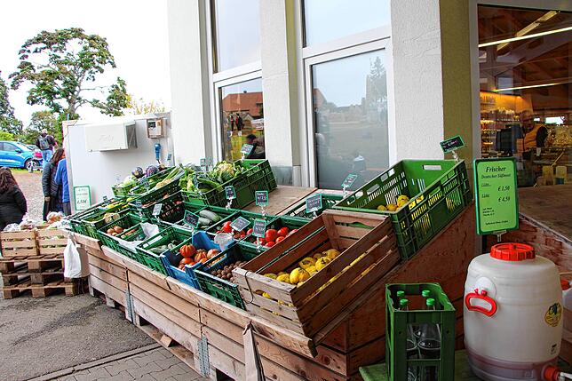 Bild 8: Bilder vom 12. Strohskulpturen-Wettbewerb in Verbindung mit dem 25. Kürbismarkt