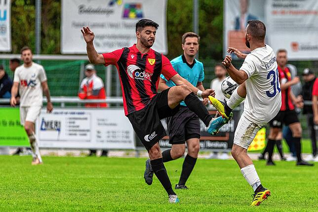 Bild 1: FSV Rheinfelden gewinnt Bezirksderby gegen den FC Erzingen mit 5:1 &ndash; und wir haben Bilder!