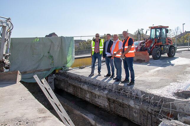 Bild 8: Seit einem Jahr wird die Kolpingbrücke saniert. Eine Chronologie der Baustelle und ihre Auswirkungen auf den Verkehr