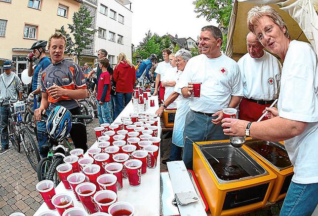 800 Helfer sorgen beim Schwarzwald-Bike-Marathon für Sicherheit und das Wohl der Fahrer. Allerdings müssen in diesem Jahr strenge ...