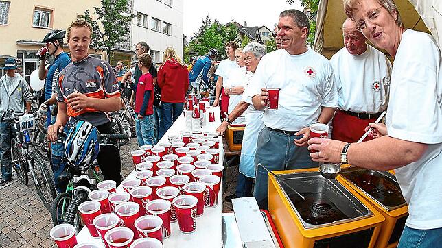 800 Helfer sorgen beim Schwarzwald-Bike-Marathon für Sicherheit und das Wohl der Fahrer. Allerdings müssen in diesem Jahr strenge ...