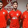 Winterpausen-Wechsel: Beim TuS Binzen freuen sich Trainer Gianfranco Disanto (links) und Sportchef Tobias Jehle (rechts) auf Nils ...
