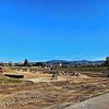 Die Baustelle nach dem Schneider-Kreisel in Markdorf-Oberfischbach ist jetzt schon riesig. Aktuell laufen die Erd- und Leitungsarbeiten. ...