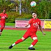 Zauberer am Ball: Was Torjäger Bruno Golic (rechts) vom FC Tiengen 08 drauf hat, zeigte er nicht nur dem Gäste-Kapitän David Asal, ...