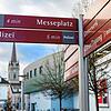 Schilder weisen auch heute schon in Radolfzell den Weg zu bestimmten Zielen. Das Fußgängerleitsystem soll nun aber überarbeitet werden.
