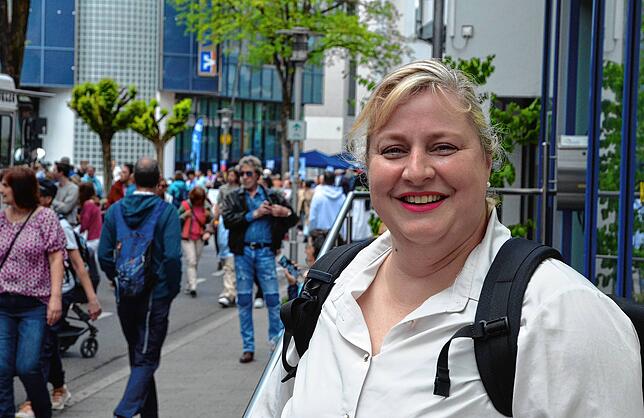 Barbara Bücken freut sich über die Atmosphäre.