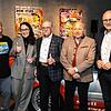 Bei der Eröffnung (von links): Michael Bietenholz, Technischer Direktor des MAC, Hausherrin Gabriela Unbehaun-Maier, Clemens Bieniger, ...