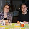 Doris Kaiser-Klormann (links), Vorsitzende des Sportausschusses Tiengen, im Gespräch mit unserer Mitarbeiterin Ursula Freudig. Bild: Privat