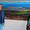 Der Geschäftsführer der Caritas-Sozialstation St. Wolfgang Stefan Gebauer (links) bedankt sich bei Helmut Groß. Der frühere Tengener ...
