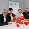 Ein Lied wird zum Video-Clip. Auf den Dreh im Top10 freuen sich (von links) Oliver Kuppel, Martina Kaiser, Alexandra Hofmann, Wolfgang ...
