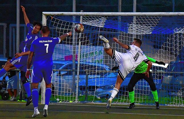Bild 12: FC Wehr siegt 5:1 im historischen Pokalduell bei der SpVgg Brennet-Öflingen – und wir haben Fotos!