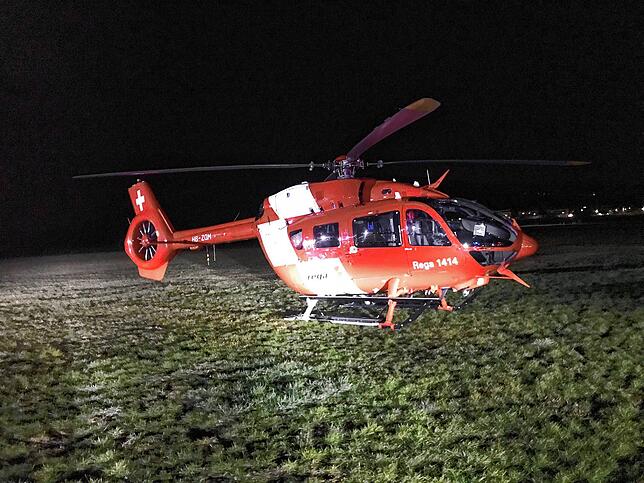 Mit einem ähnlichen Rettungshubschrauber, wie hier bei einem Einsatz aus dem Februar in Hilzingen, musste der 13-Jährige abtransportiert ...