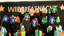 Bild : So bunt war die Wiiberfasnacht in Jestetten im Saal unter der Kirche St. Benedikt