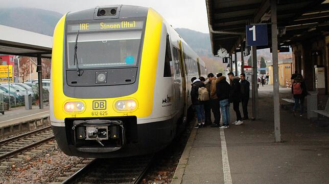 Sorgenkind Interregio-Express: Der Zug gilt als störanfällig und sorgt am Hochrhein für viele Probleme im Betriebsablauf.
