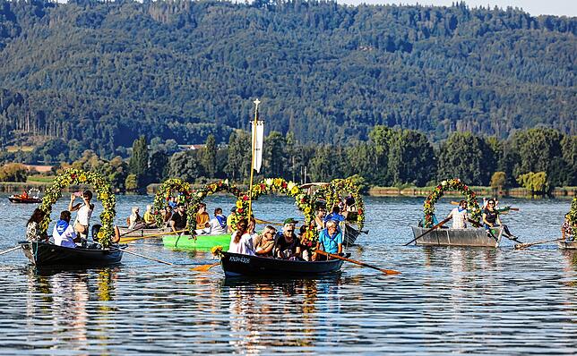 Bild 30: Die Bilder zur Mooser Wasserprozession