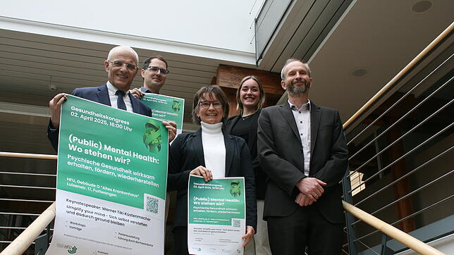 Fritz Link (von links), Hatem Saleh, Katja Bremm, Laura Sunseri (Geschäftsstelle Gesundheitsnetzwerk) und Martin Seuffert freuen sich ...