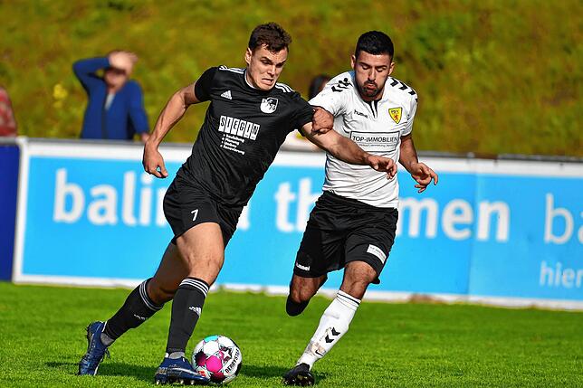 Bild 33: FSV Rheinfelden gewinnt Landesliga-Derby beim VfR Bad Bellingen mit 2:1 &ndash; und wir haben die Bilder!